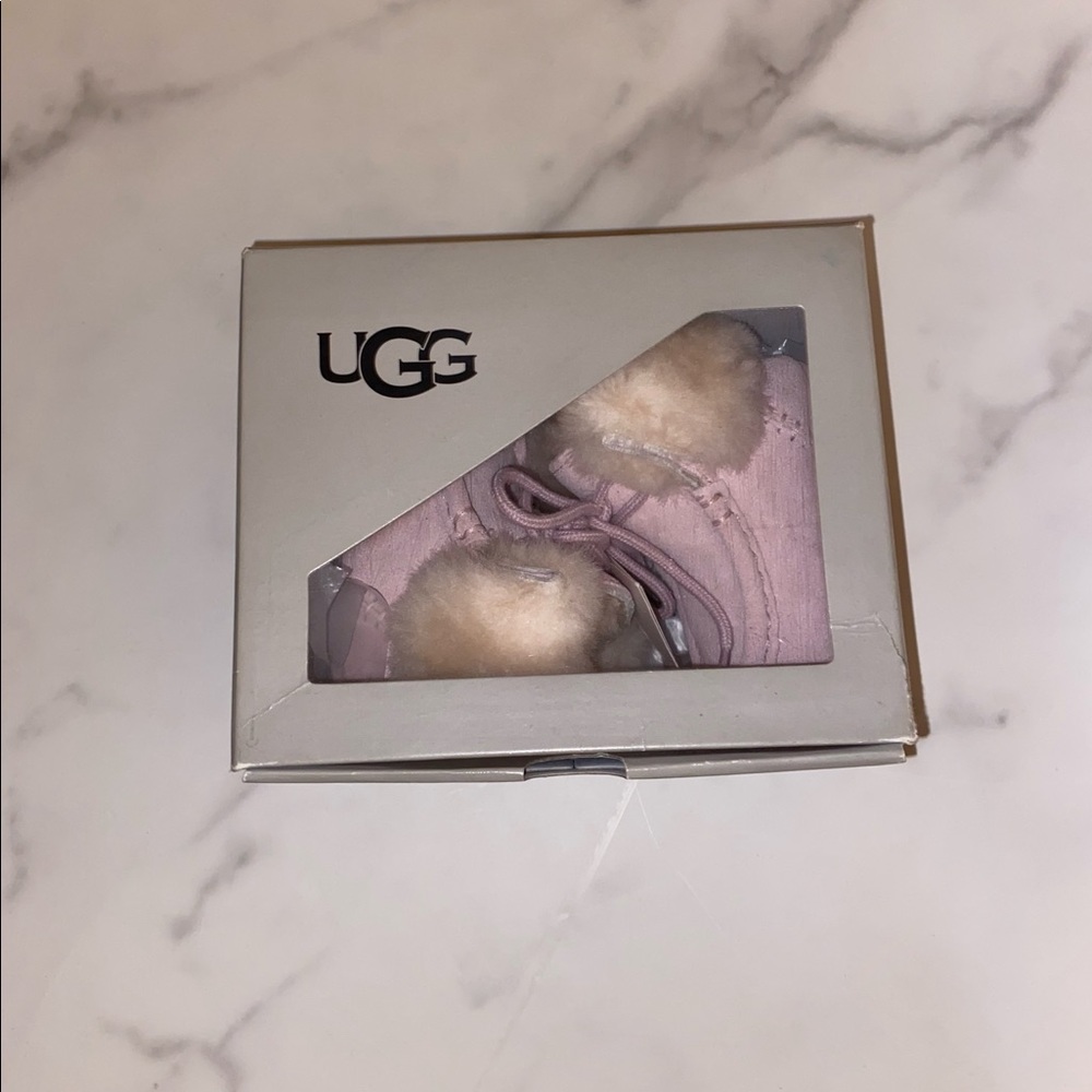 UGG Sparrow 2 Boot - Picture 10 of 12